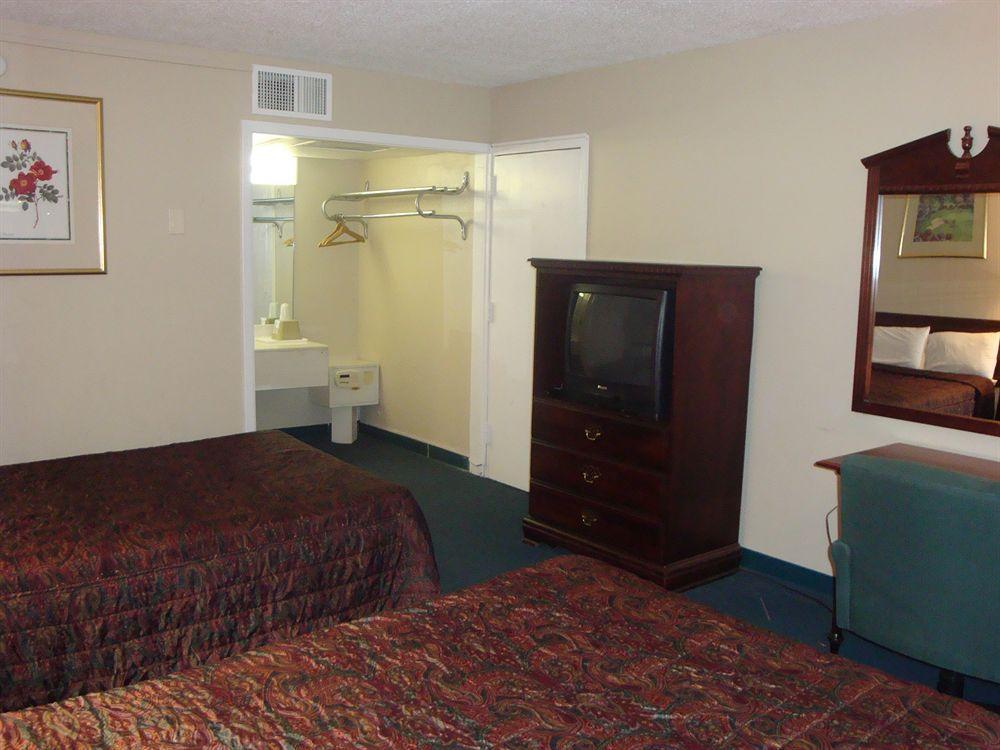 Econo Lodge Asheboro Exteriör bild