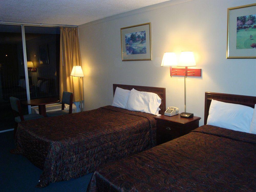 Econo Lodge Asheboro Exteriör bild